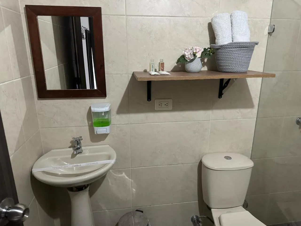 Gemas San Joaquin 1 Hotel Medellin
